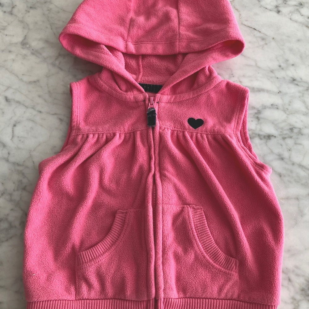 Carter’s Vest Hoodie 🌺